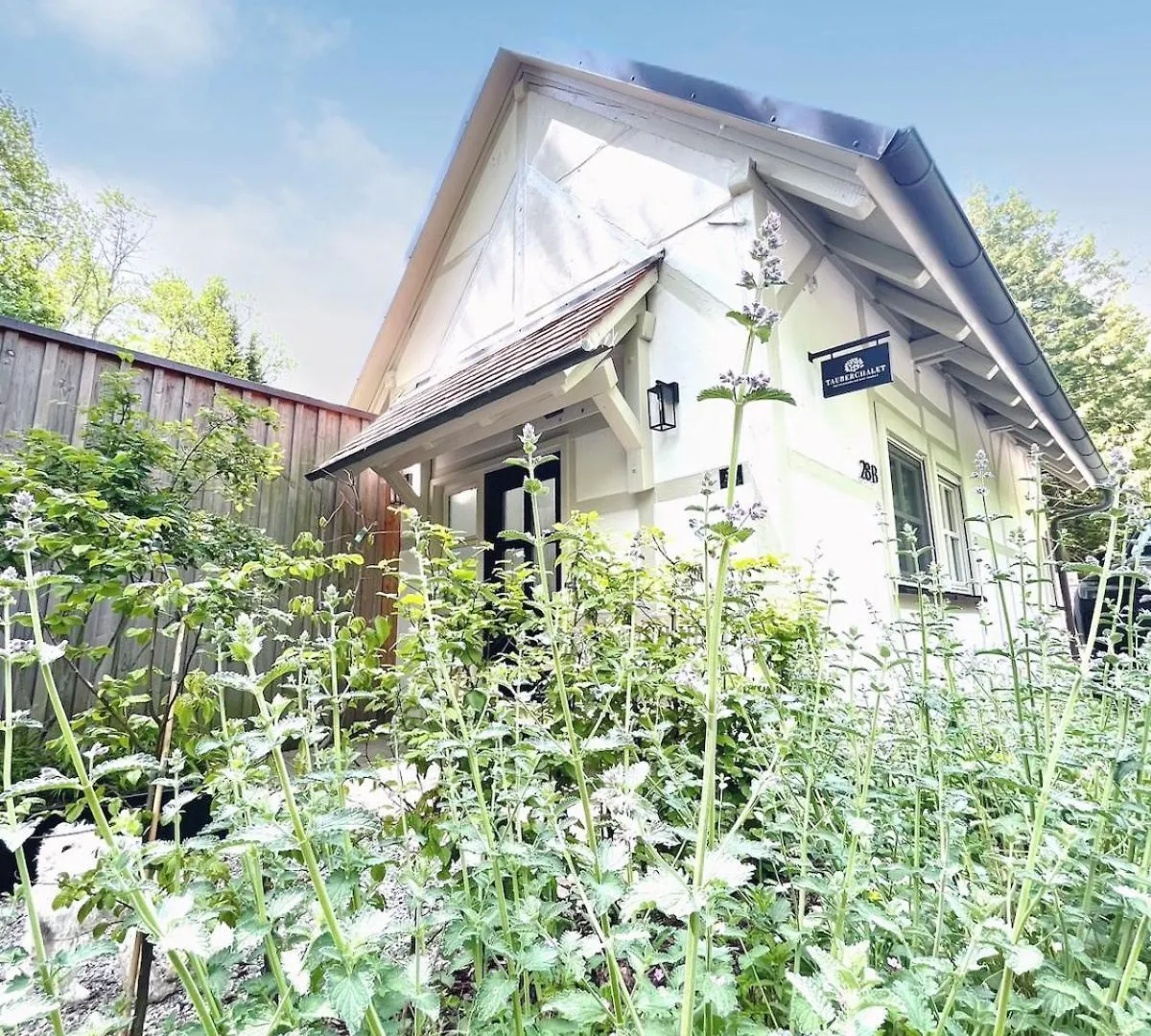 Tauberchalet I Whirlpool, Sauna, Natur & Detoxvibes I Privates Boutiquechalet Fuer Bis 6 Personen Rothenburg ob der Tauber